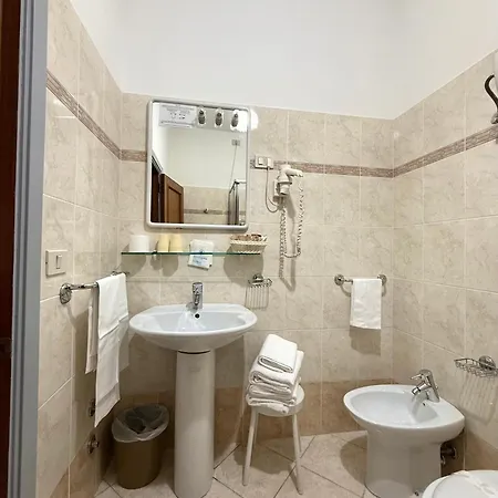 Grifone Hotel Perugia Exterior photo