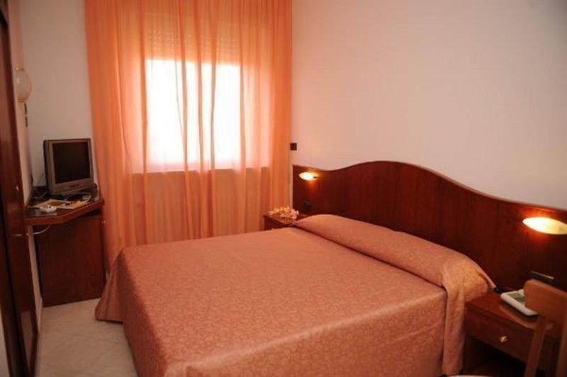 Grifone Hotel 3*